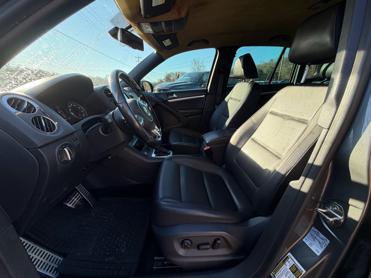 Volkswagen Tiguan SE 2016