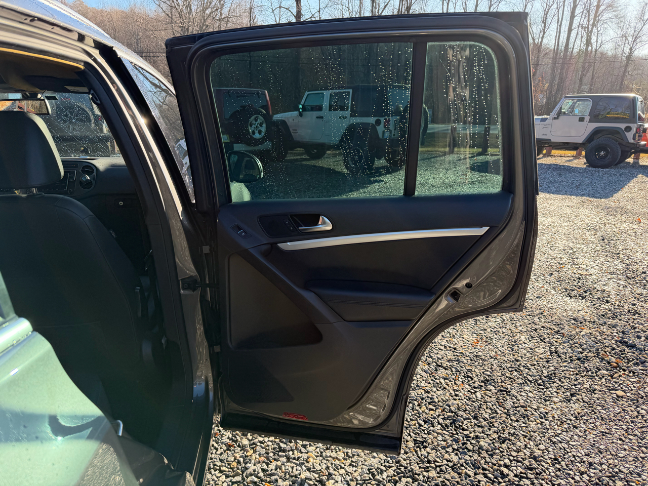 Volkswagen Tiguan SE 2016