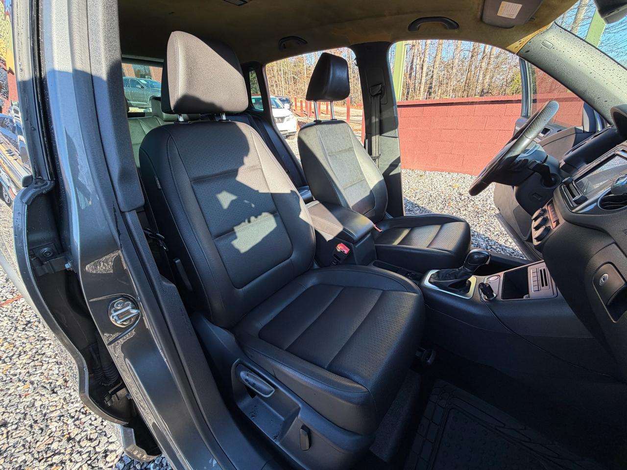 Volkswagen Tiguan SE 2016