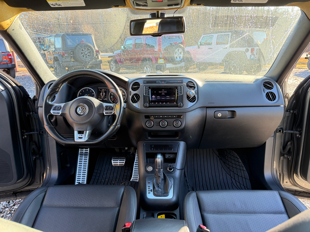 Volkswagen Tiguan SE 2016