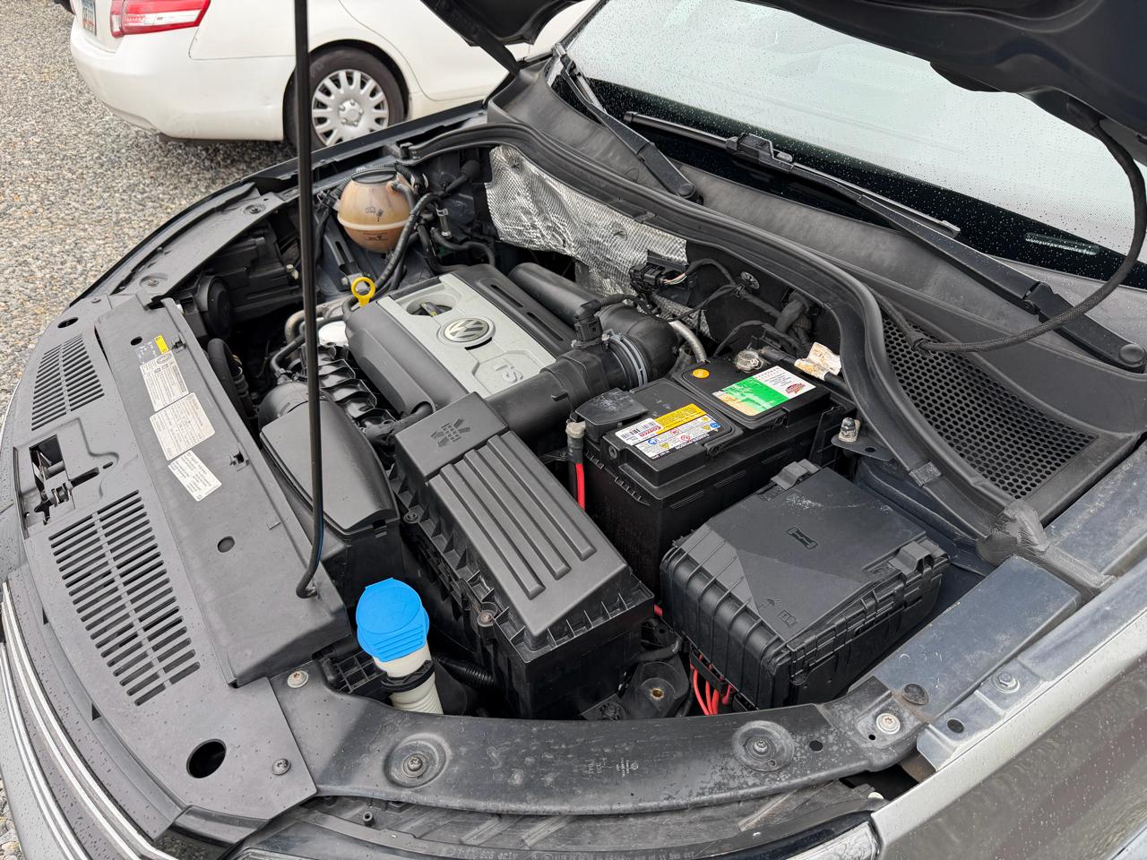 Volkswagen Tiguan SE 2016