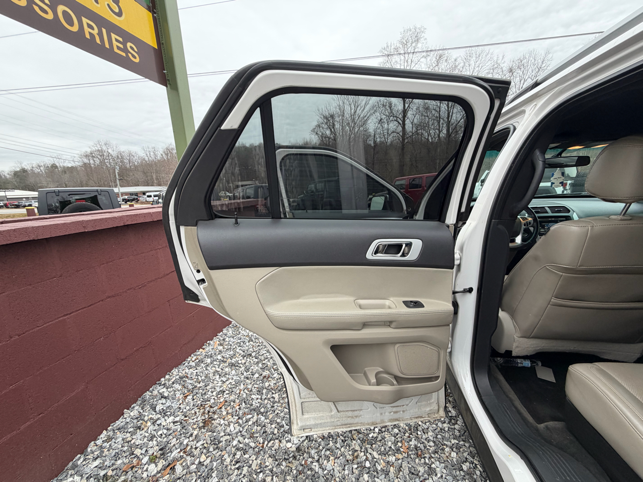 Ford Explorer Limited 4WD 2011