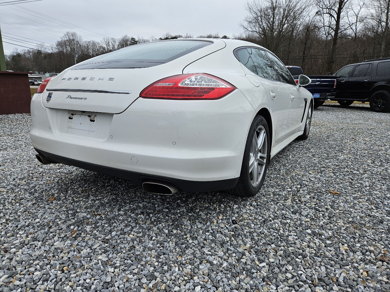 Porsche Panamera 4 2012