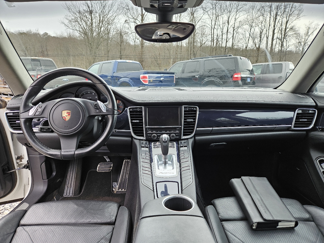 Porsche Panamera 4 2012