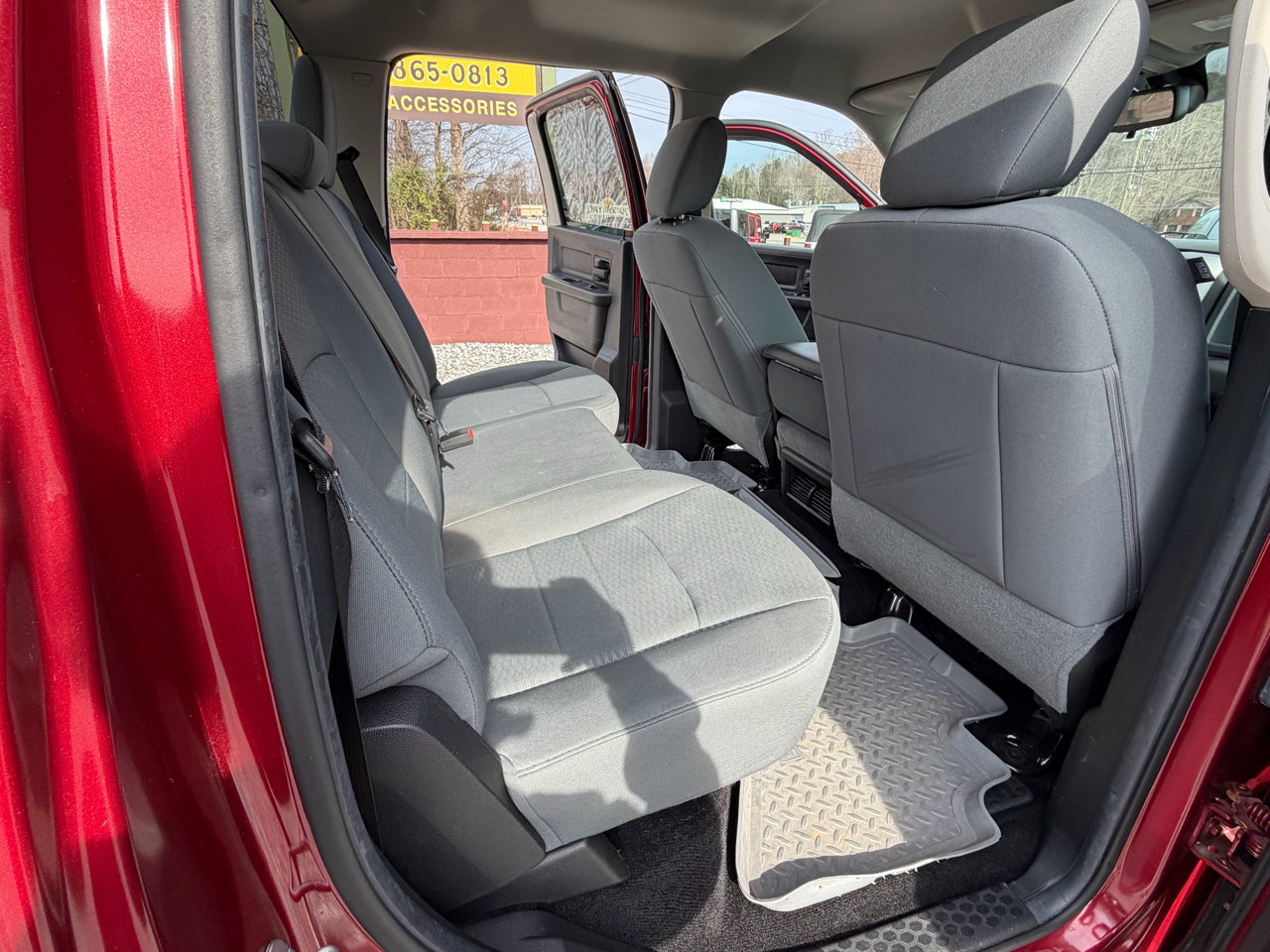 RAM 1500 Tradesman/Express Crew Cab SWB 2WD 2014