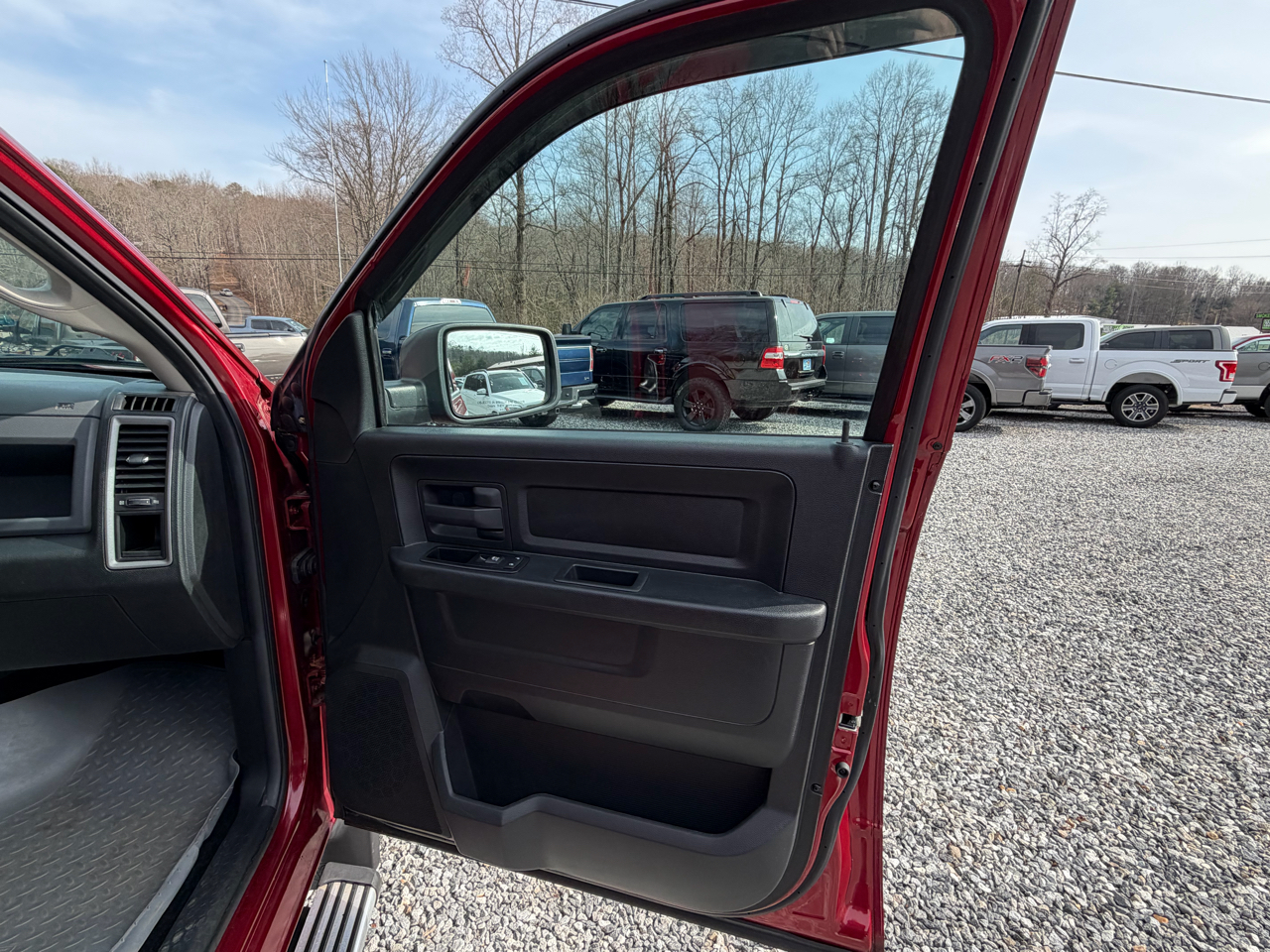 RAM 1500 Tradesman/Express Crew Cab SWB 2WD 2014