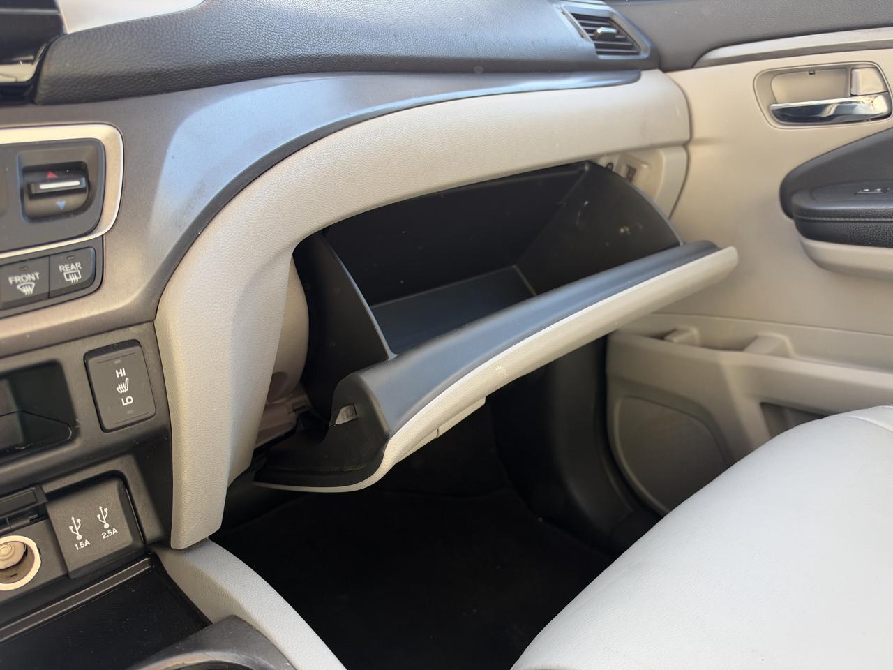 2016 Honda Pilot EX-L - Photo 31