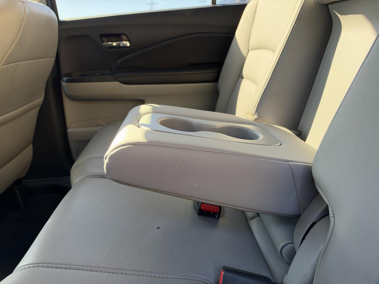 2016 Honda Pilot EX-L - Photo 42