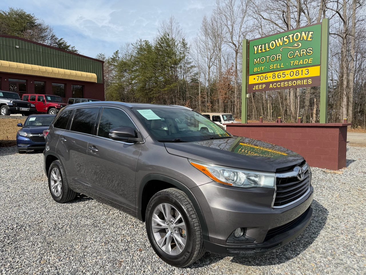 Toyota Highlander XLE FWD V6 2015