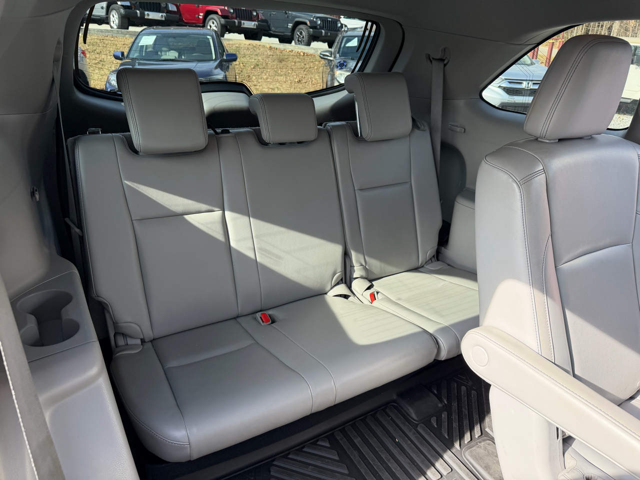 Toyota Highlander XLE FWD V6 2015