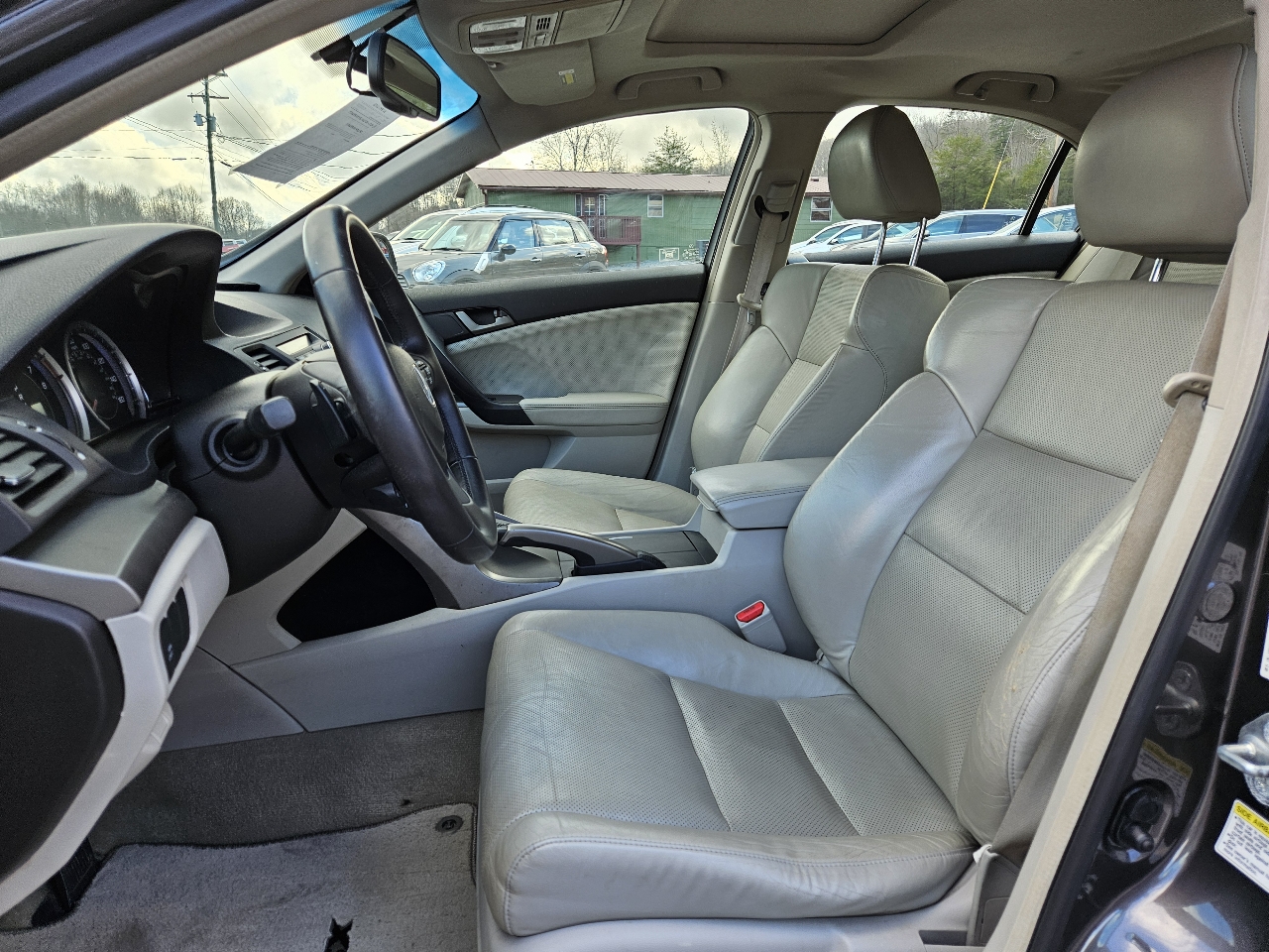 Acura TSX 5-speed AT 2010