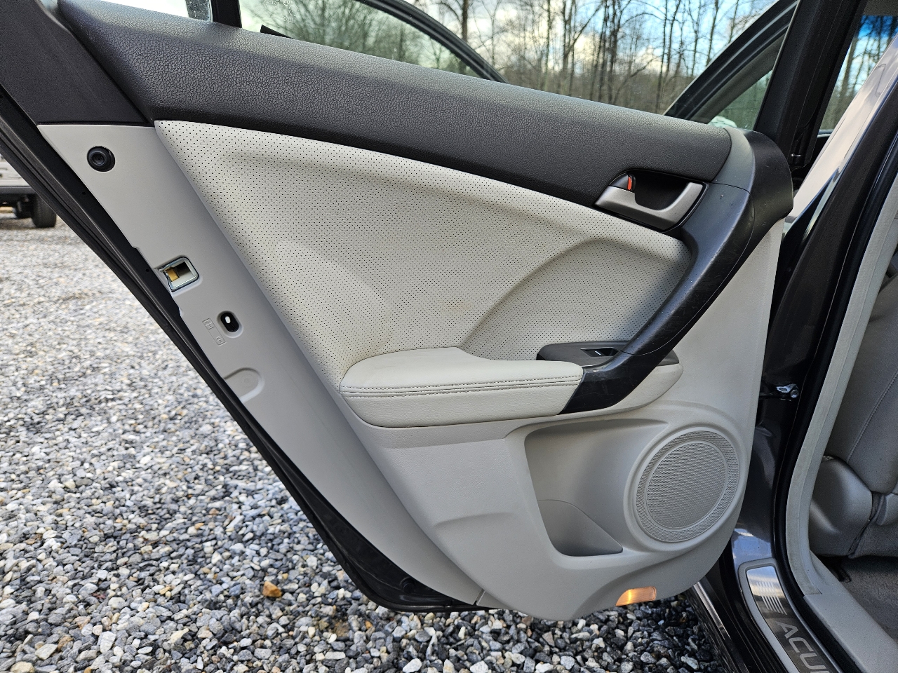 Acura TSX 5-speed AT 2010