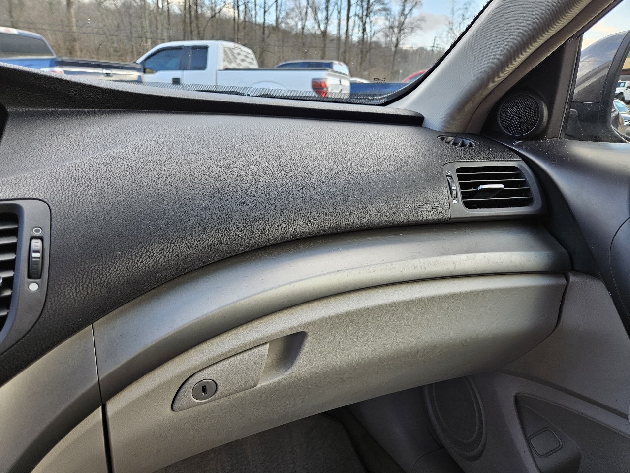 Acura TSX 5-speed AT 2010