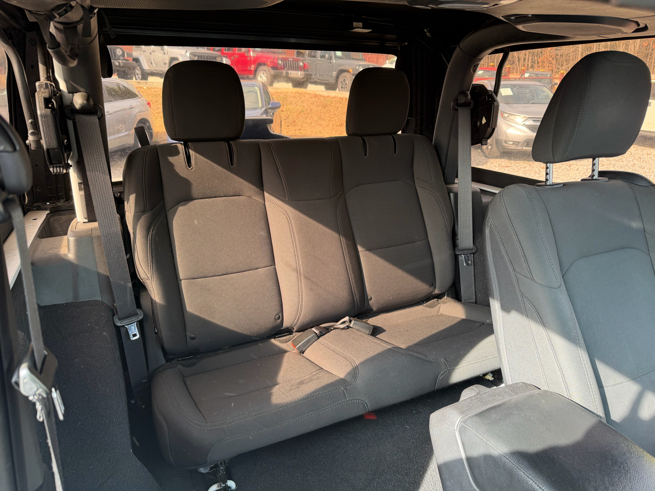 Jeep Wrangler Sport 4WD 2018