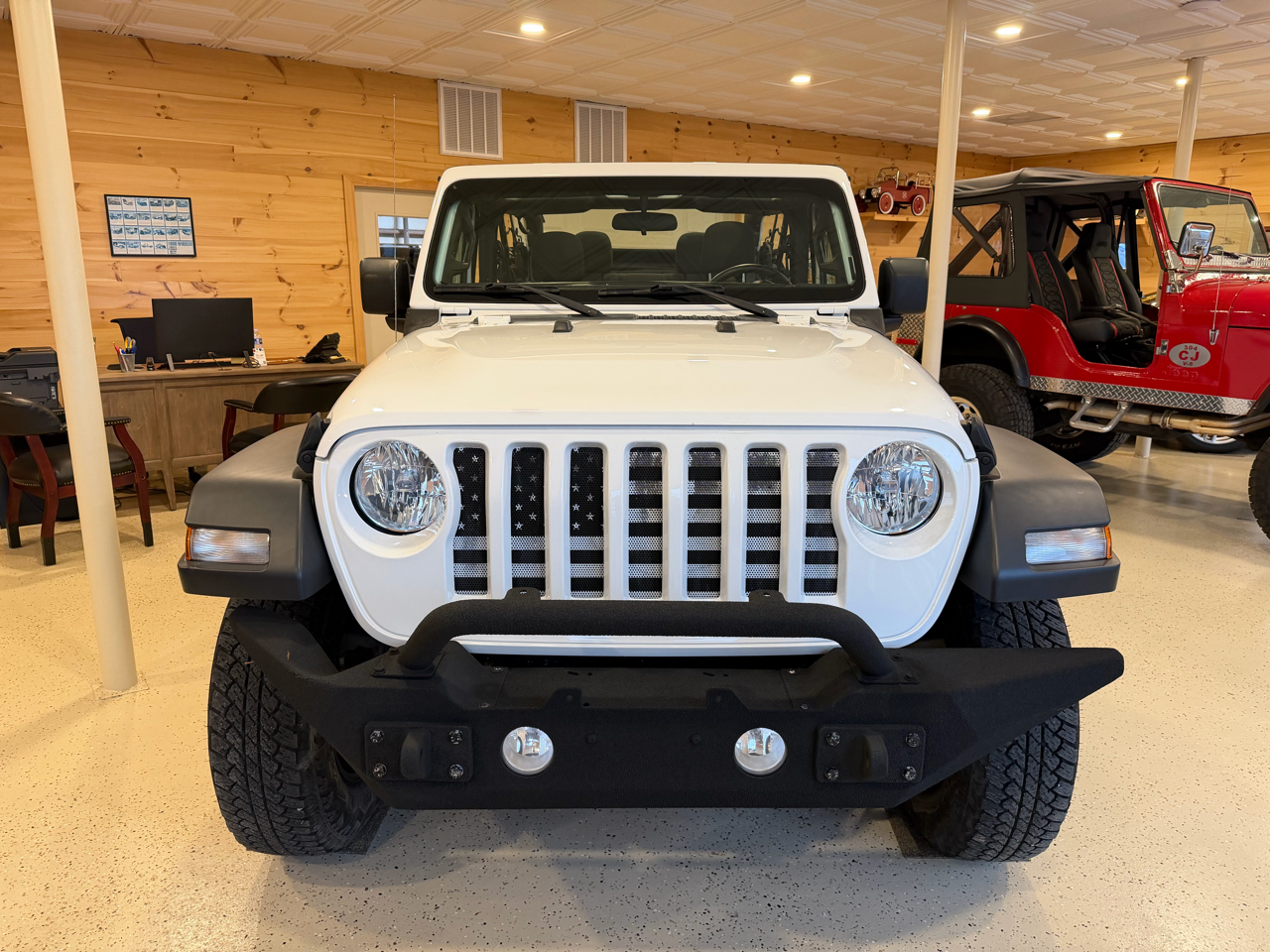 Jeep Wrangler Sport 4WD 2018