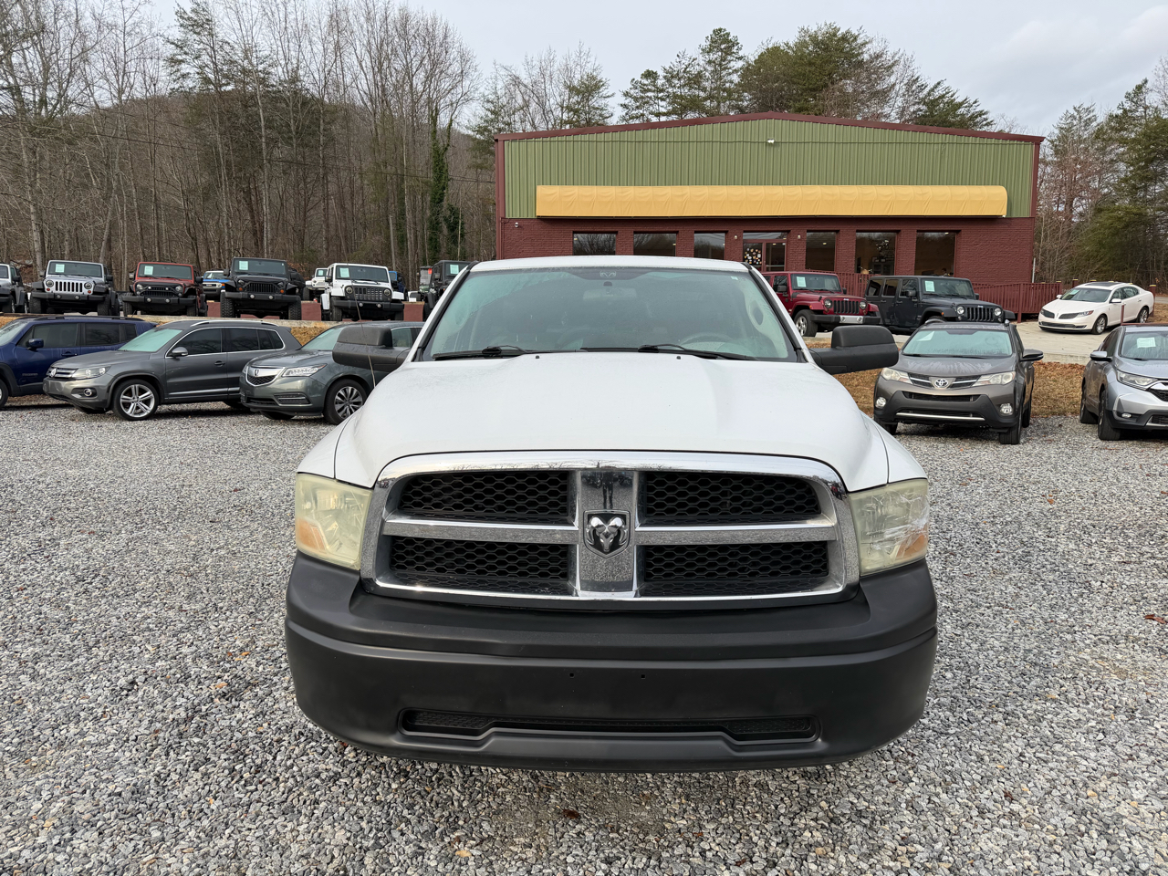 RAM 1500 ST LWB 4WD 2011