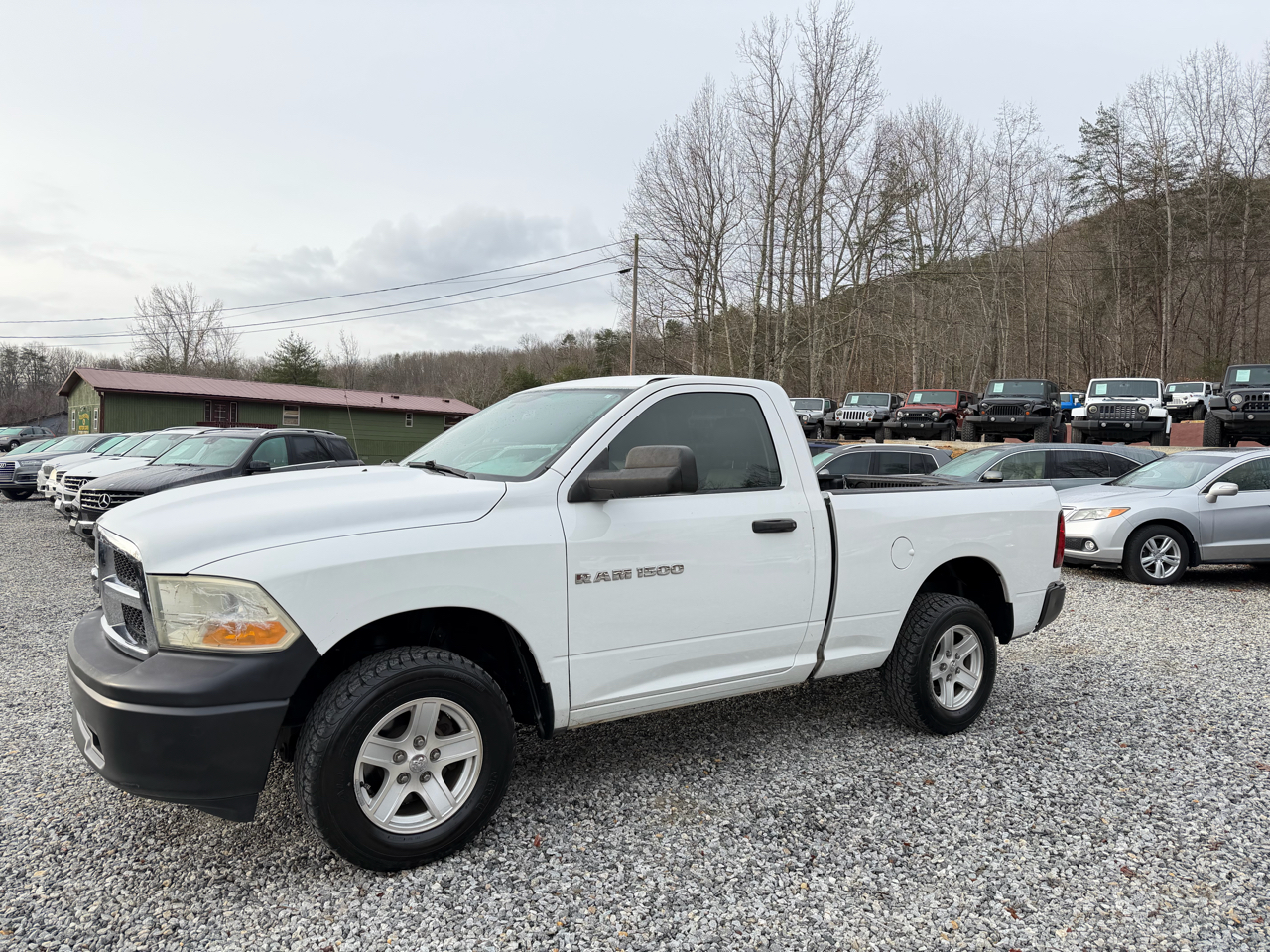 RAM 1500 ST LWB 4WD 2011