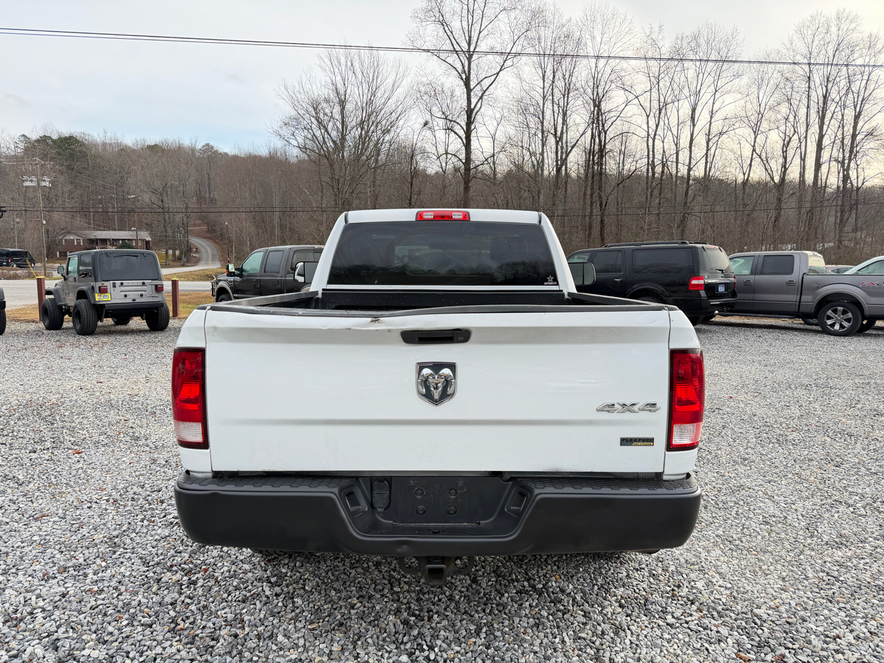 RAM 1500 ST LWB 4WD 2011