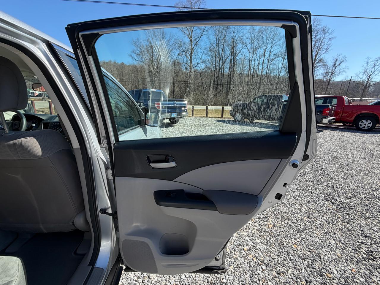 Honda CR-V LX 2WD 5-Speed AT 2014