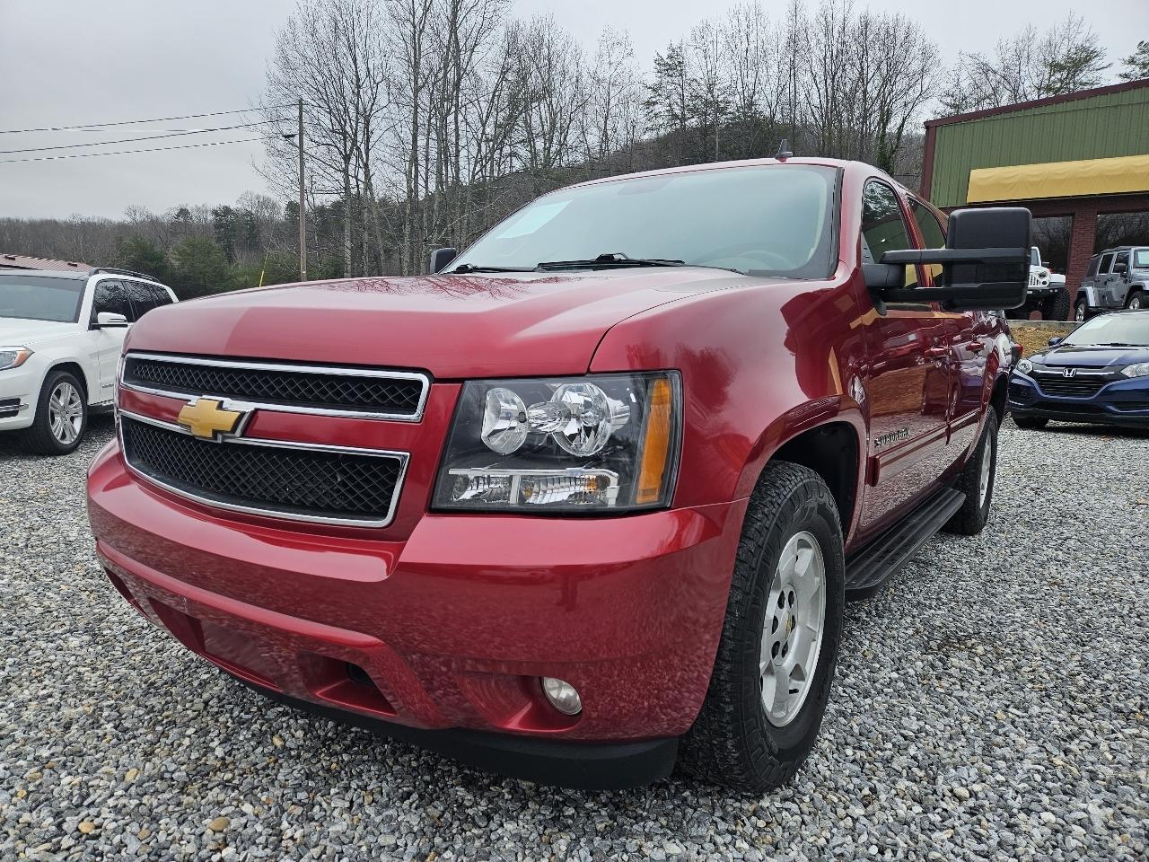 Chevrolet Suburban LT 1500 2WD 2014