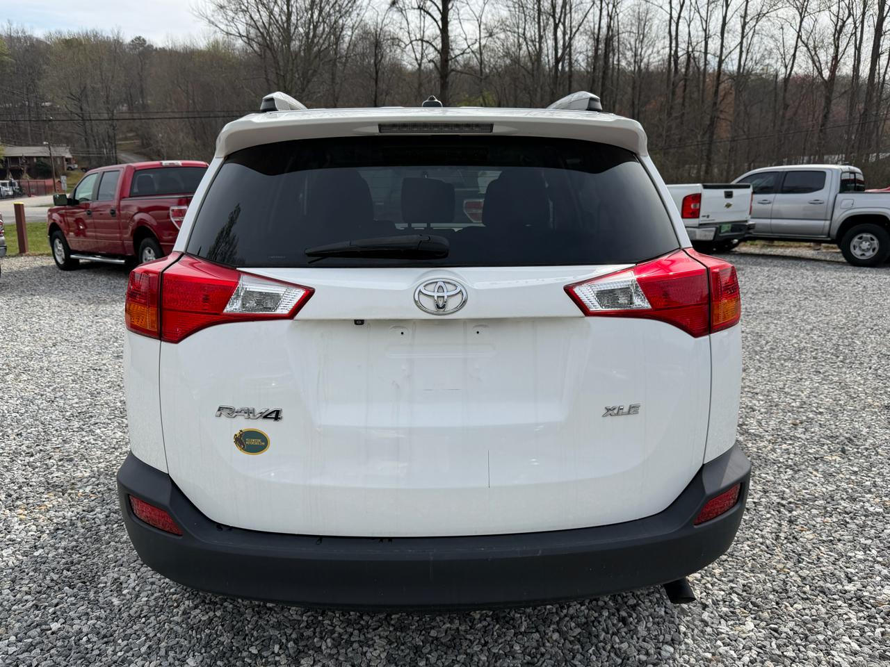 Toyota RAV4 XLE FWD 2015