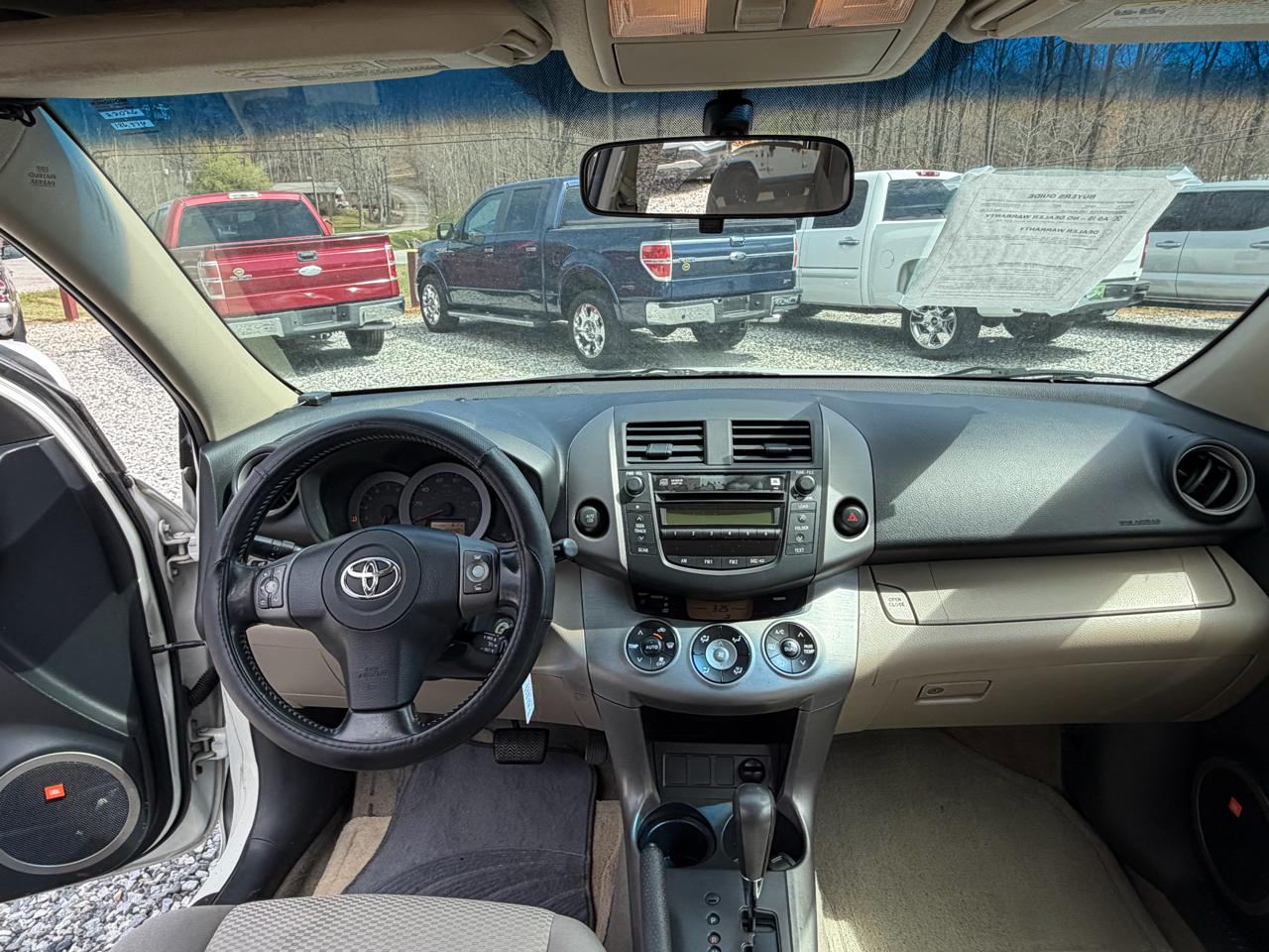 Toyota RAV4 Limited I4 2WD 2007