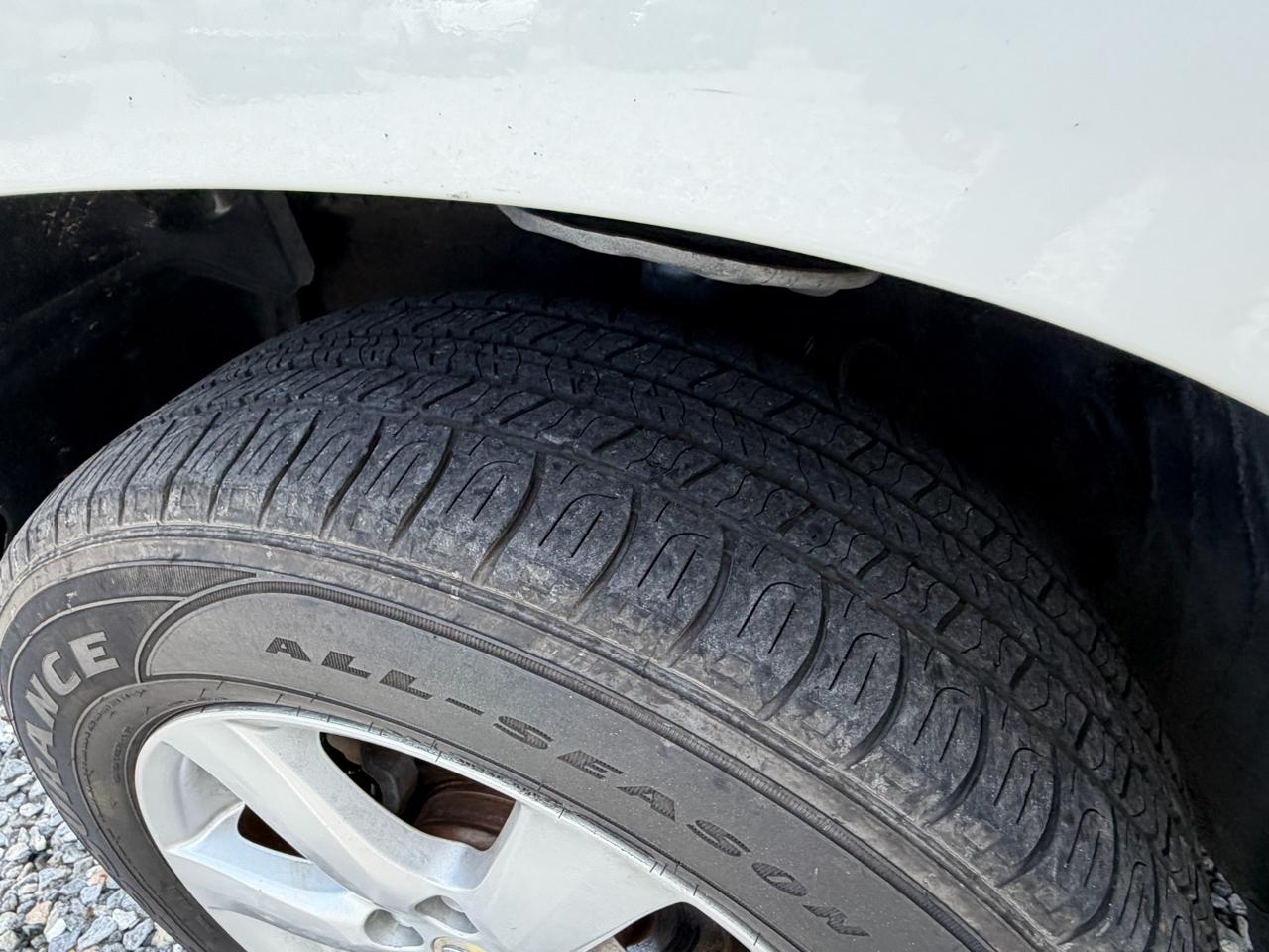 Toyota RAV4 Limited I4 2WD 2007