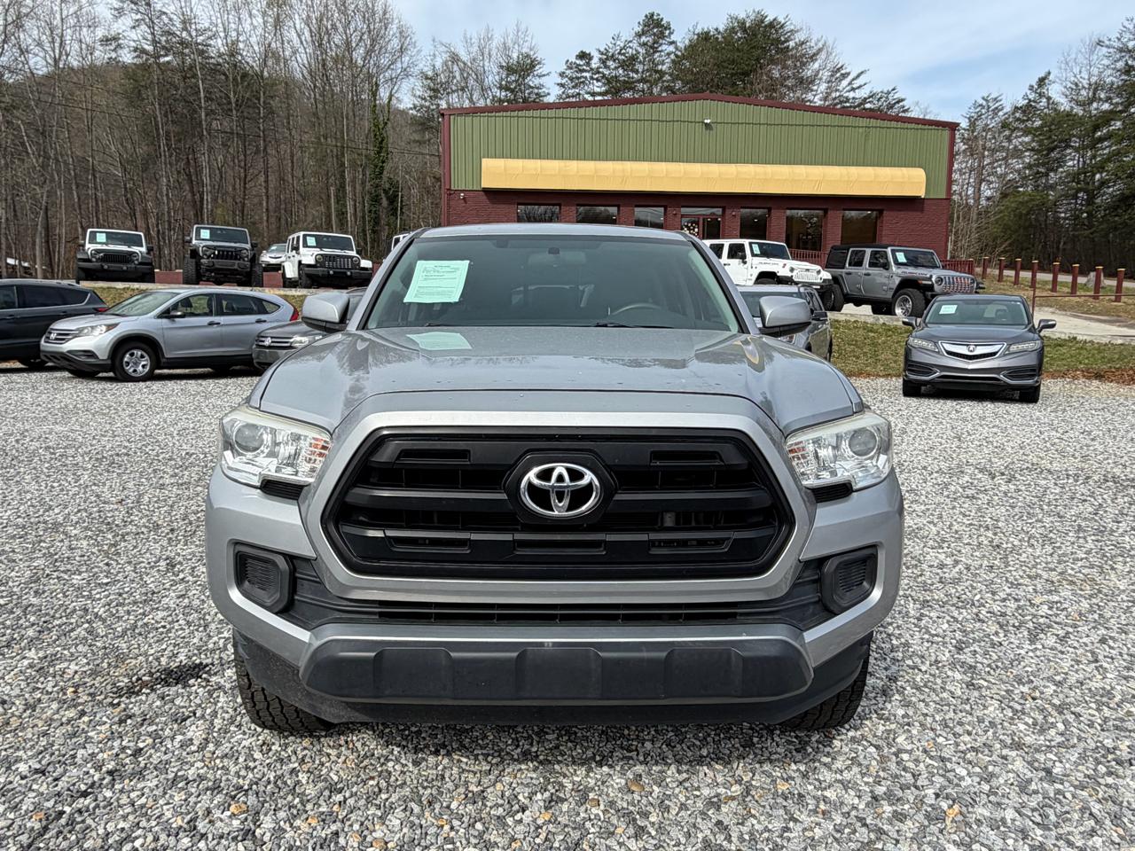 Toyota Tacoma SR5 Double Cab Long Bed I4 6AT 2WD 2017