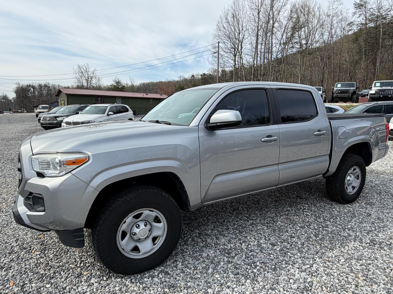 Toyota Tacoma SR5 Double Cab Long Bed I4 6AT 2WD 2017