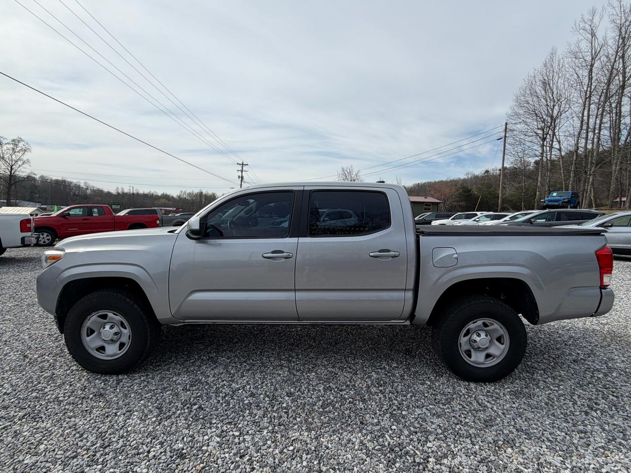 Toyota Tacoma SR5 Double Cab Long Bed I4 6AT 2WD 2017