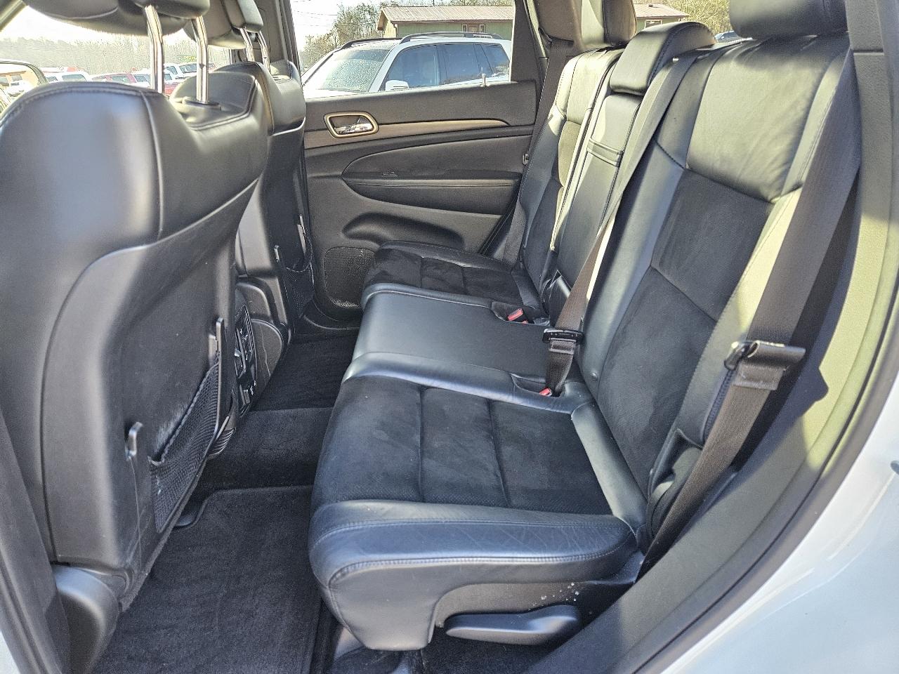 Jeep Grand Cherokee Altitude 4x2 2015