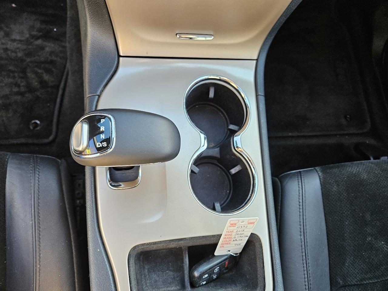 Jeep Grand Cherokee Altitude 4x2 2015