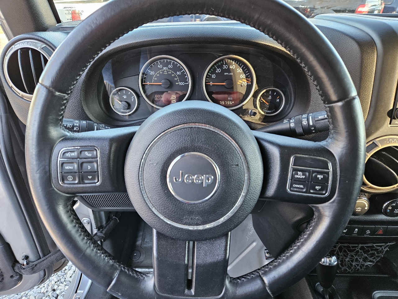 Jeep Wrangler Unlimited Sahara 4WD 2017