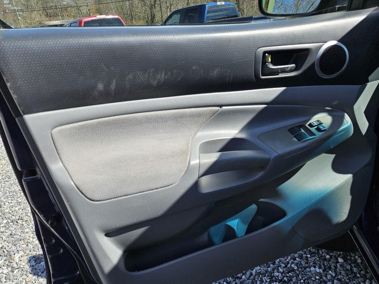 Toyota Tacoma PreRunner Access Cab V6 2WD 2006