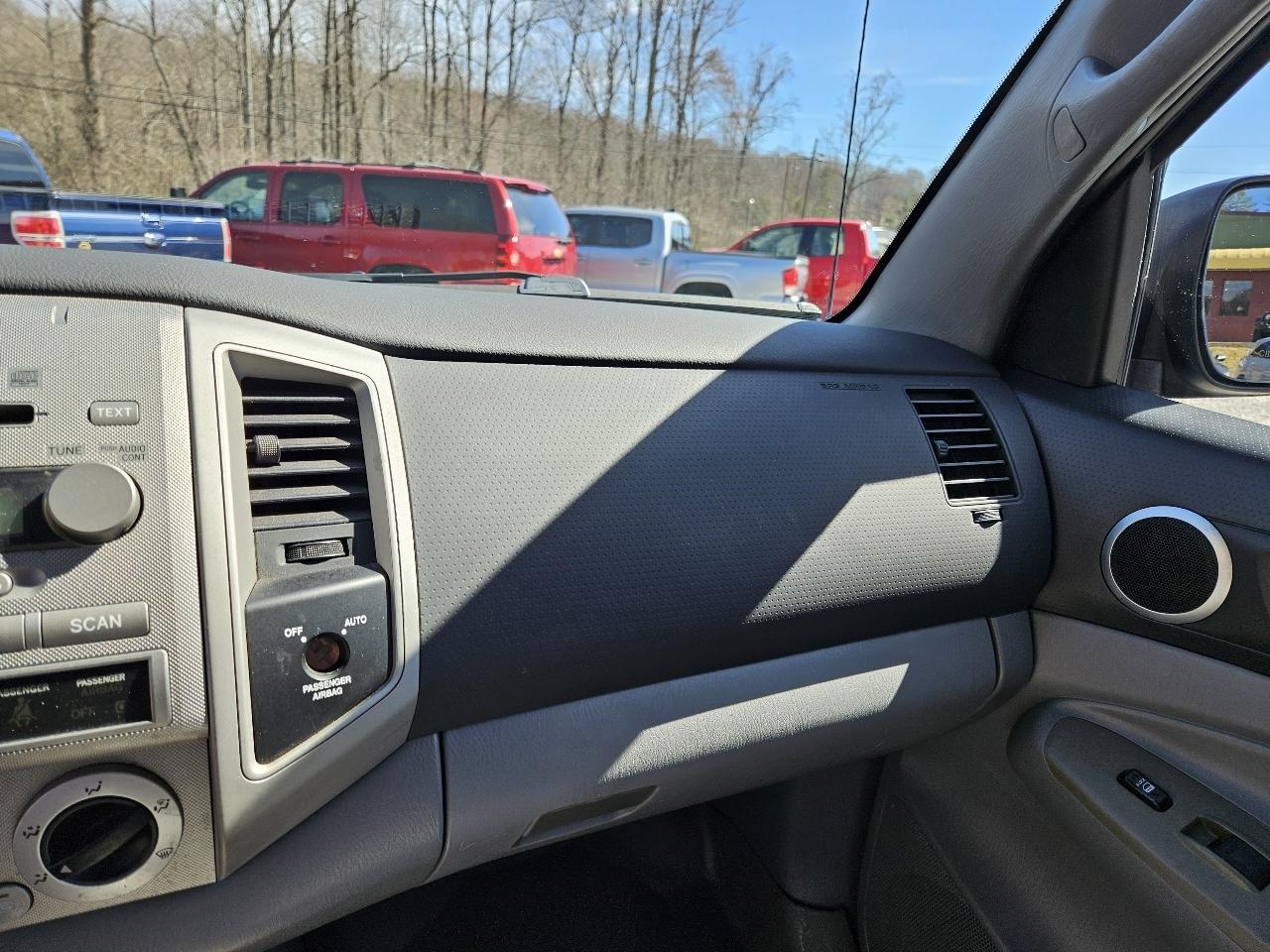 Toyota Tacoma PreRunner Access Cab V6 2WD 2006