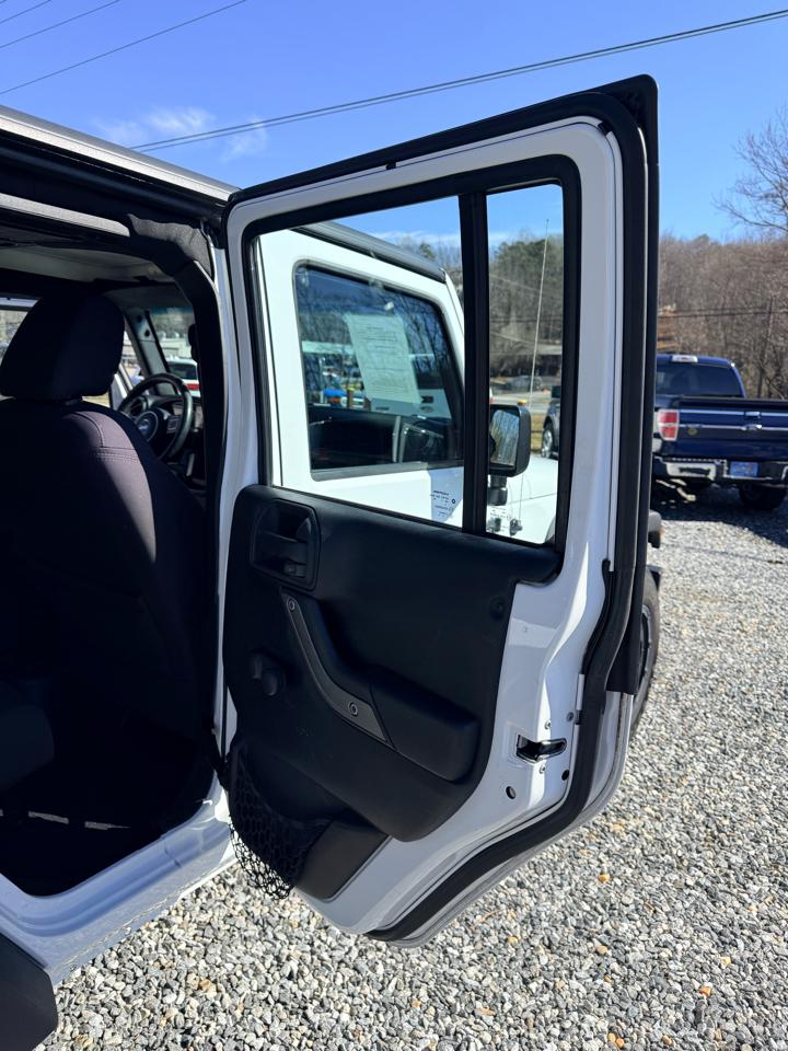 Jeep Wrangler Unlimited Sport 4WD 2015