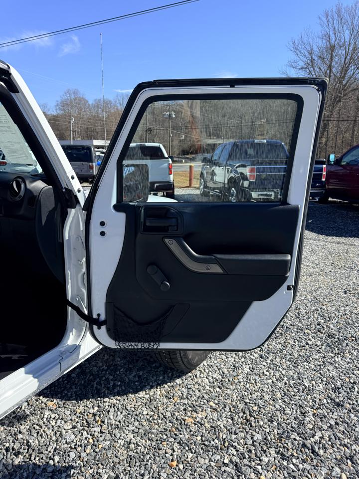 Jeep Wrangler Unlimited Sport 4WD 2015