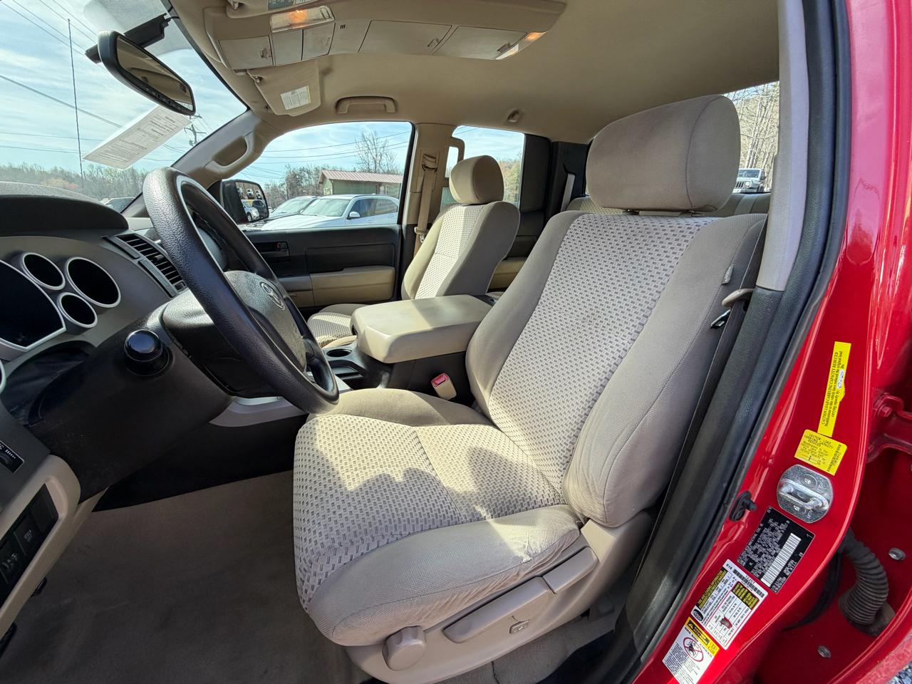 Toyota Tundra Tundra-Grade Double Cab 4.6L 4WD 2010