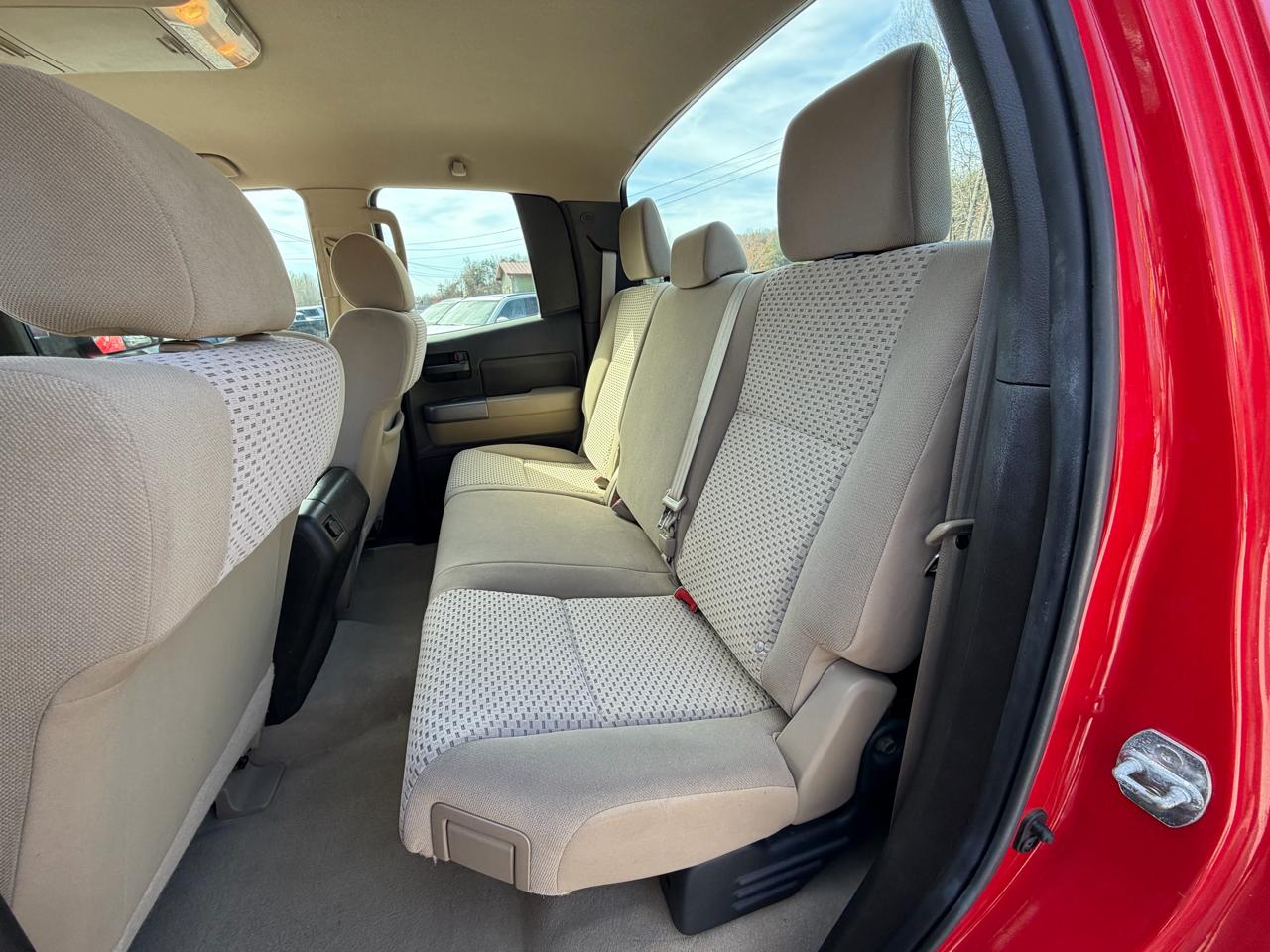 Toyota Tundra Tundra-Grade Double Cab 4.6L 4WD 2010