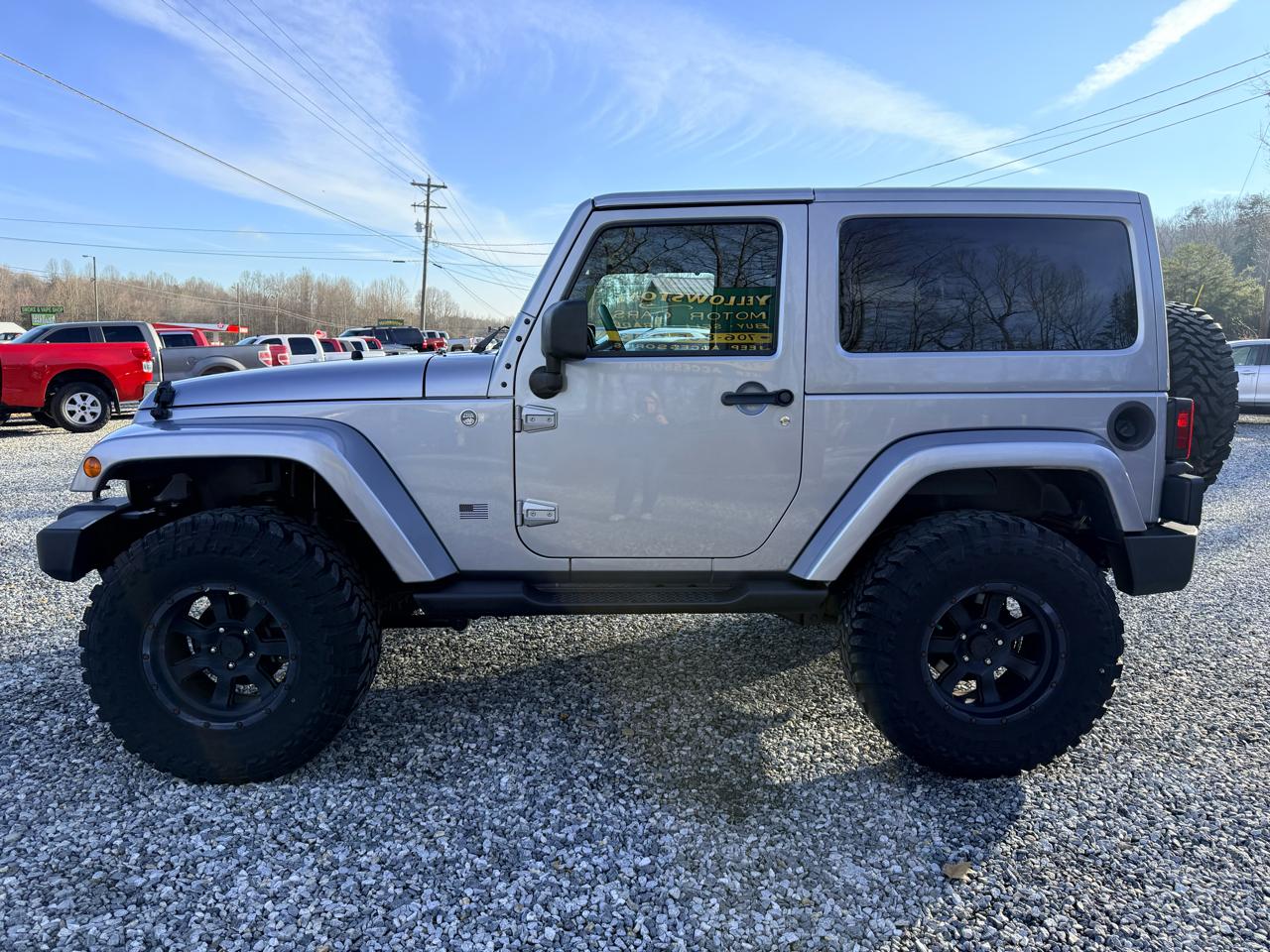 Jeep Wrangler Sahara 4WD 2013