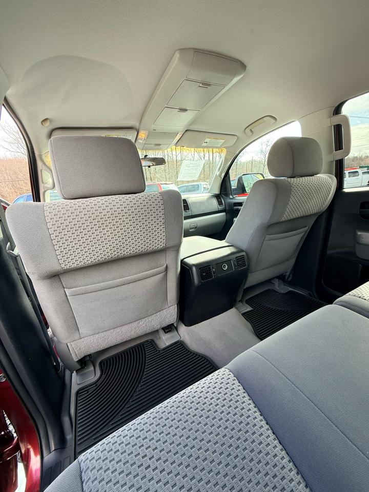 Toyota Tundra SR5 CrewMax 5.7L 2WD 2008