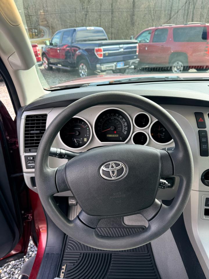 Toyota Tundra SR5 CrewMax 5.7L 2WD 2008