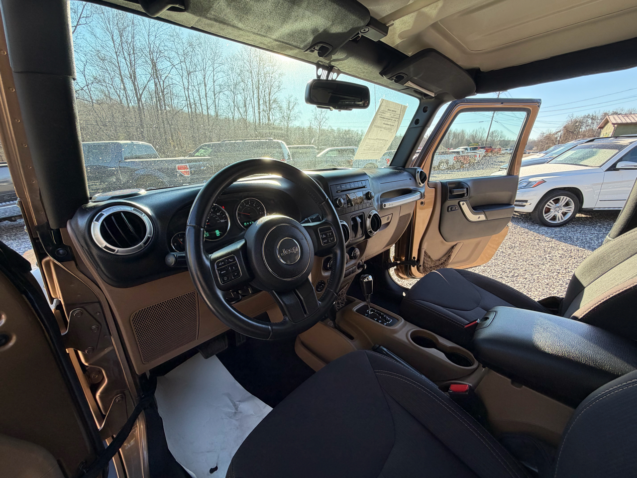 Jeep Wrangler Sahara 4WD 2015