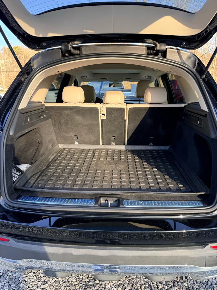 Mercedes-Benz GLC-Class GLC300 2020