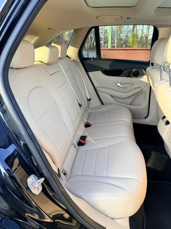 Mercedes-Benz GLC-Class GLC300 2020