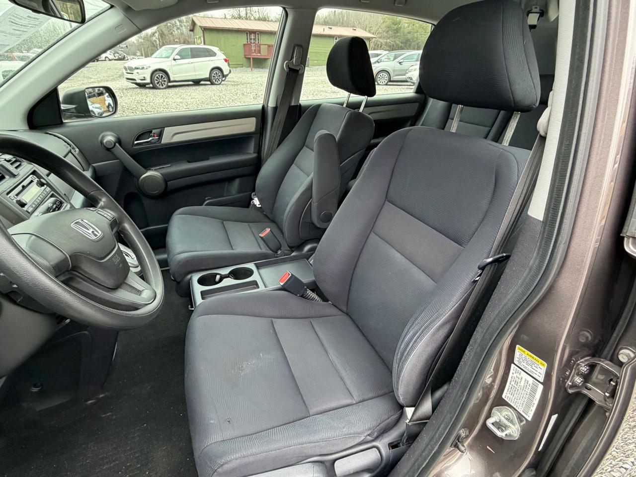 Honda CR-V LX 2WD 5-Speed AT 2011