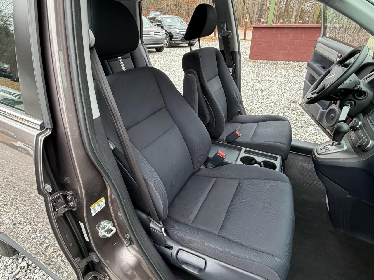 Honda CR-V LX 2WD 5-Speed AT 2011