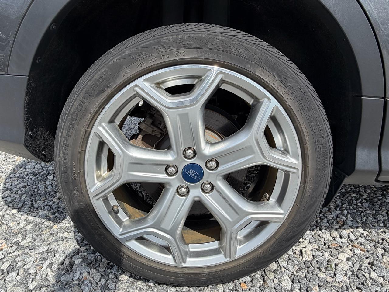 Ford Escape Titanium 4WD 2019