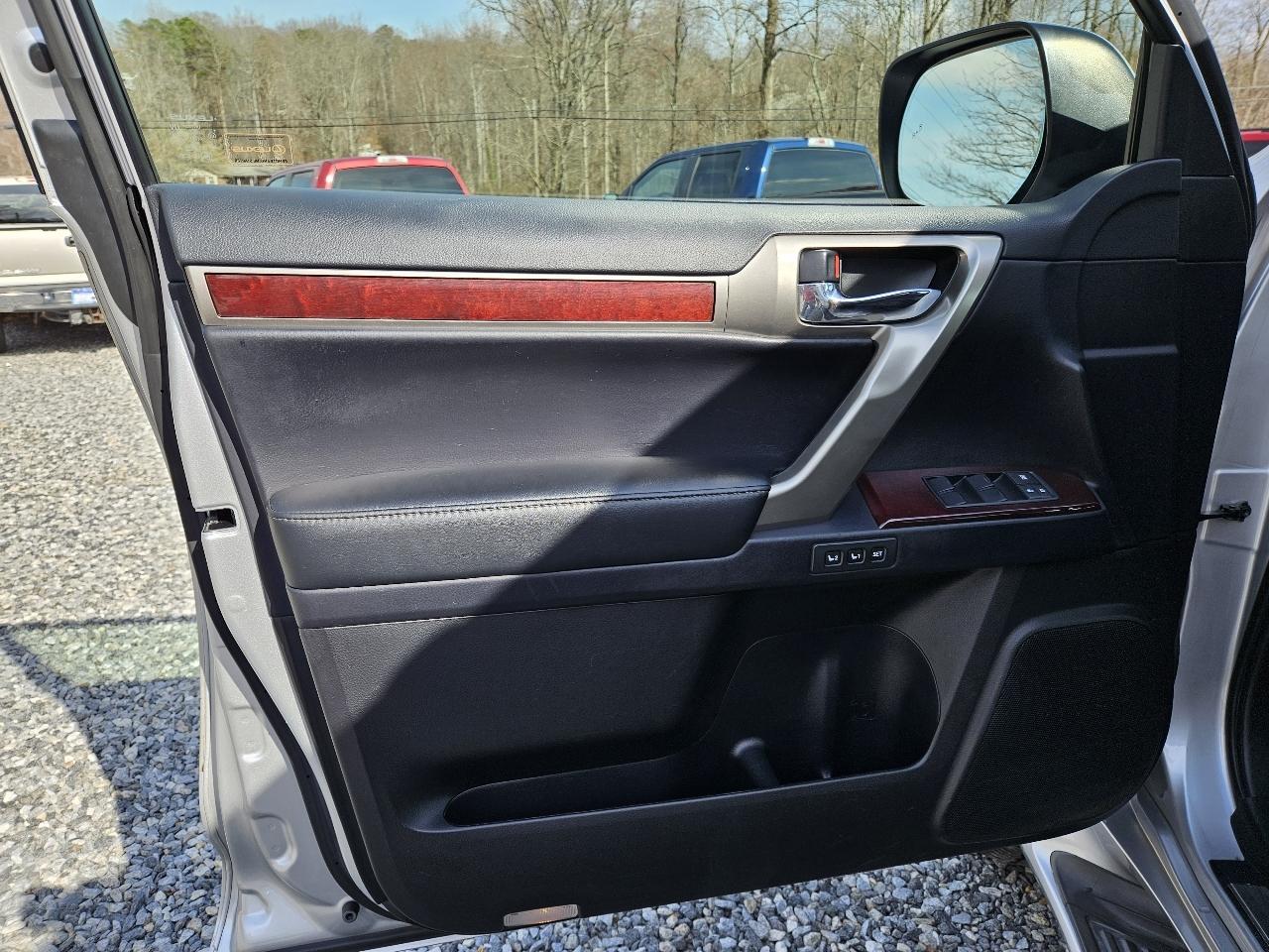 Lexus GX 460 Base 2015