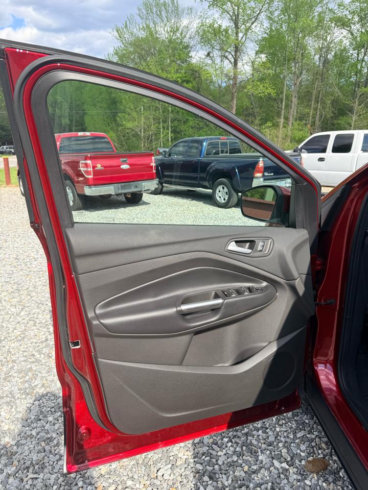 Ford Escape SE FWD 2019